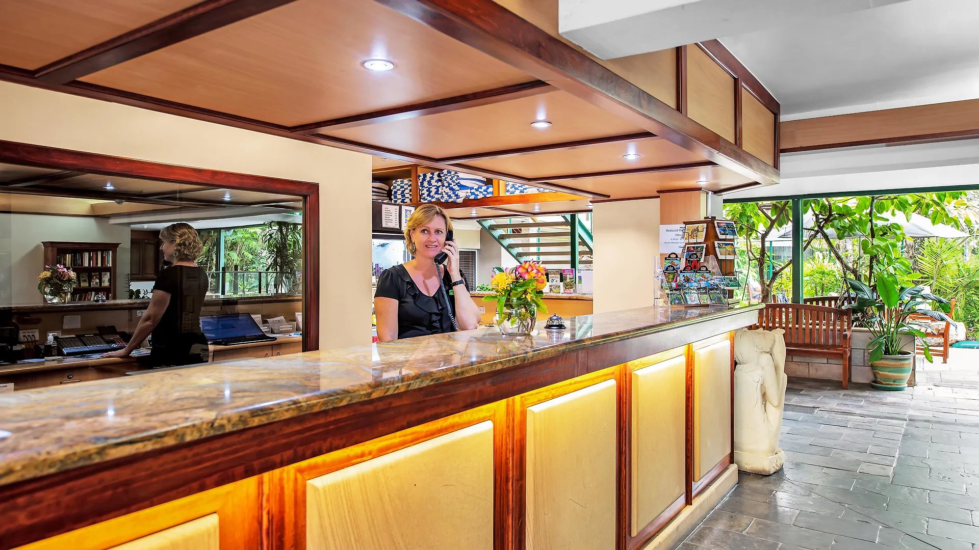 Aparthotel Bay Village Tropical Retreat & Apartments Cairns
