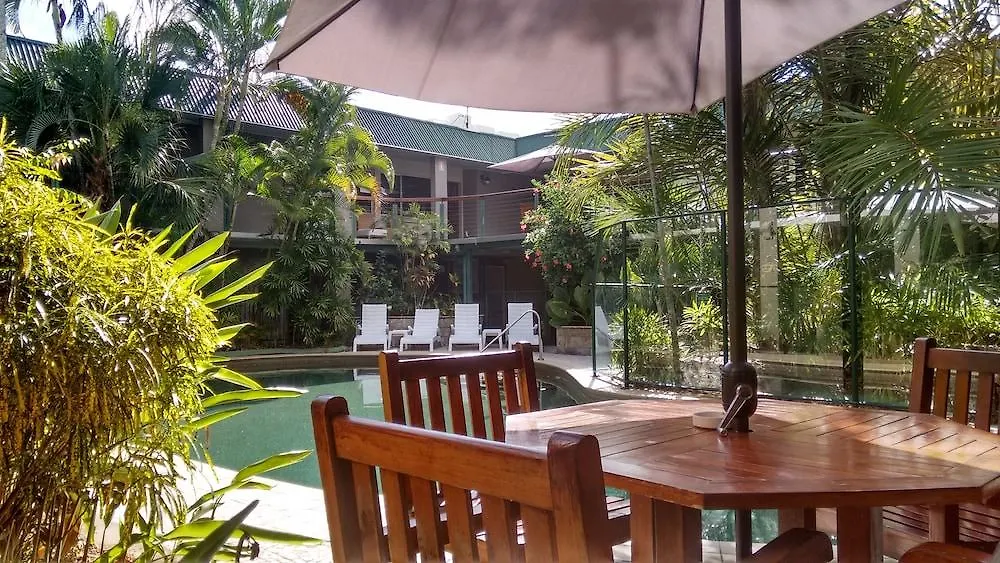 Bay Village Tropical Retreat & Apartments Cairns Australia