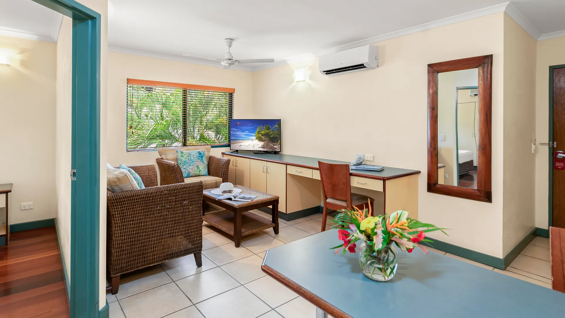 Aparthotel Bay Village Tropical Retreat & Apartments Cairns