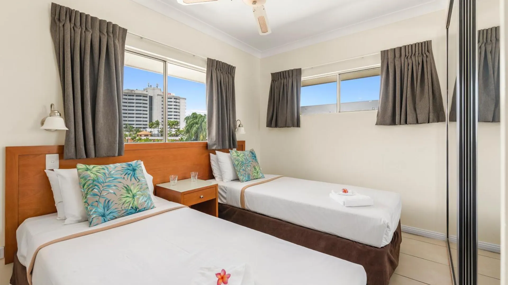 Aparthotel Bay Village Tropical Retreat & Apartments Cairns